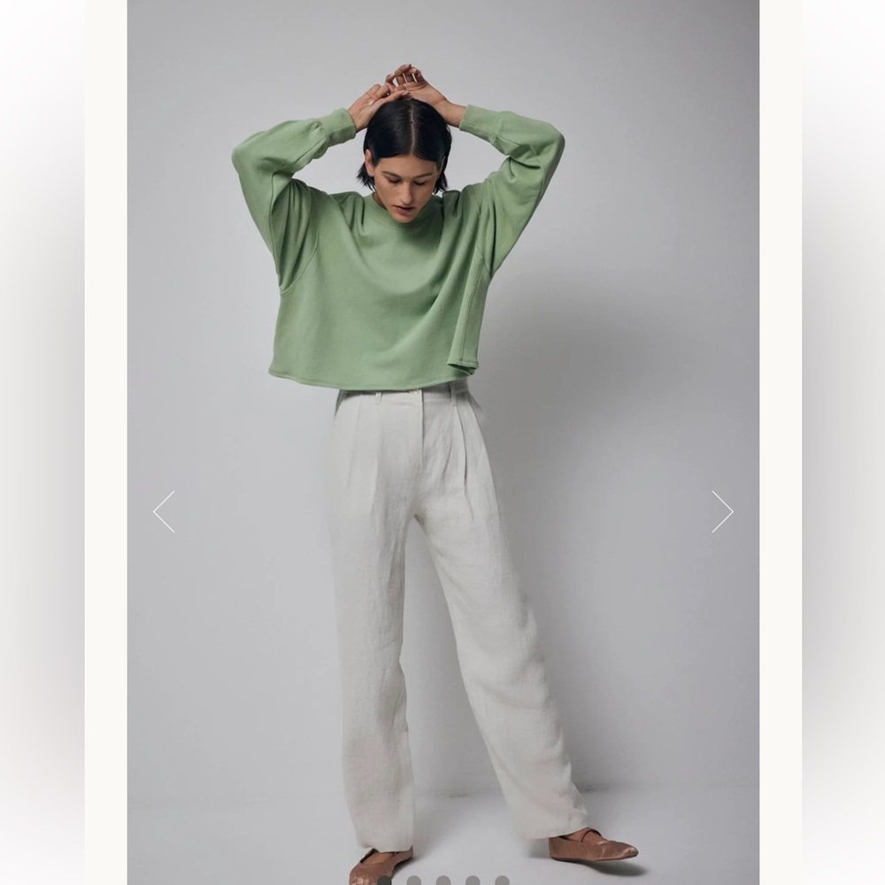 Velvet by Graham and Spencer Pomona Pant Size 6 color Beach NWT